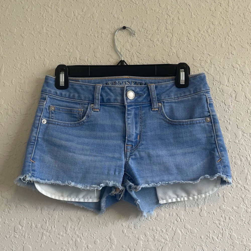Women’s American Eagle Super Stretch Shortie Shorts